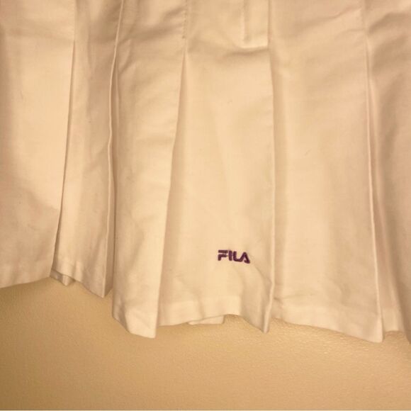 Fila Skirt Vintage Made in Italy Tennis Pickleball Mini Exercise White Size 10 - Picture 2 of 7